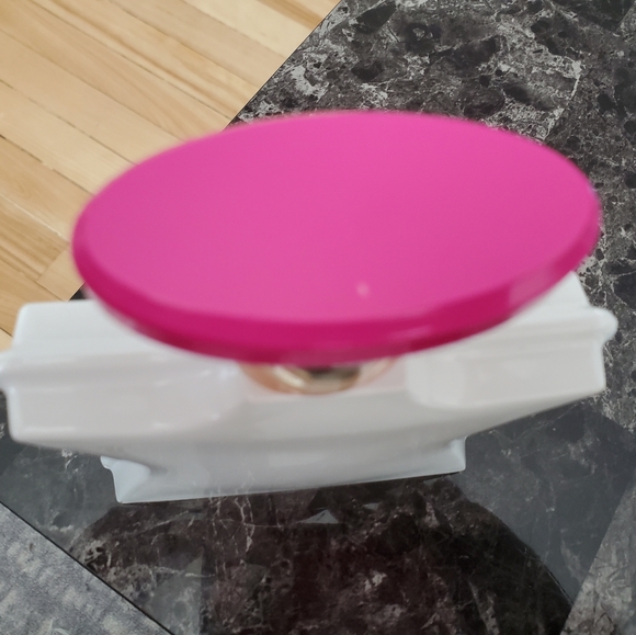 SOLD******"Central Park South" by Bond 9 Fragrance - Picture 4 of 7